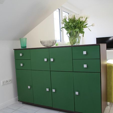 Koeln-Kerpen Boutique-Ferienwohnungen Angela & Maurizio מראה חיצוני תמונה